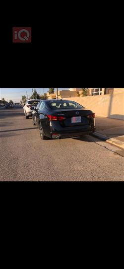 نيسان ألتيما